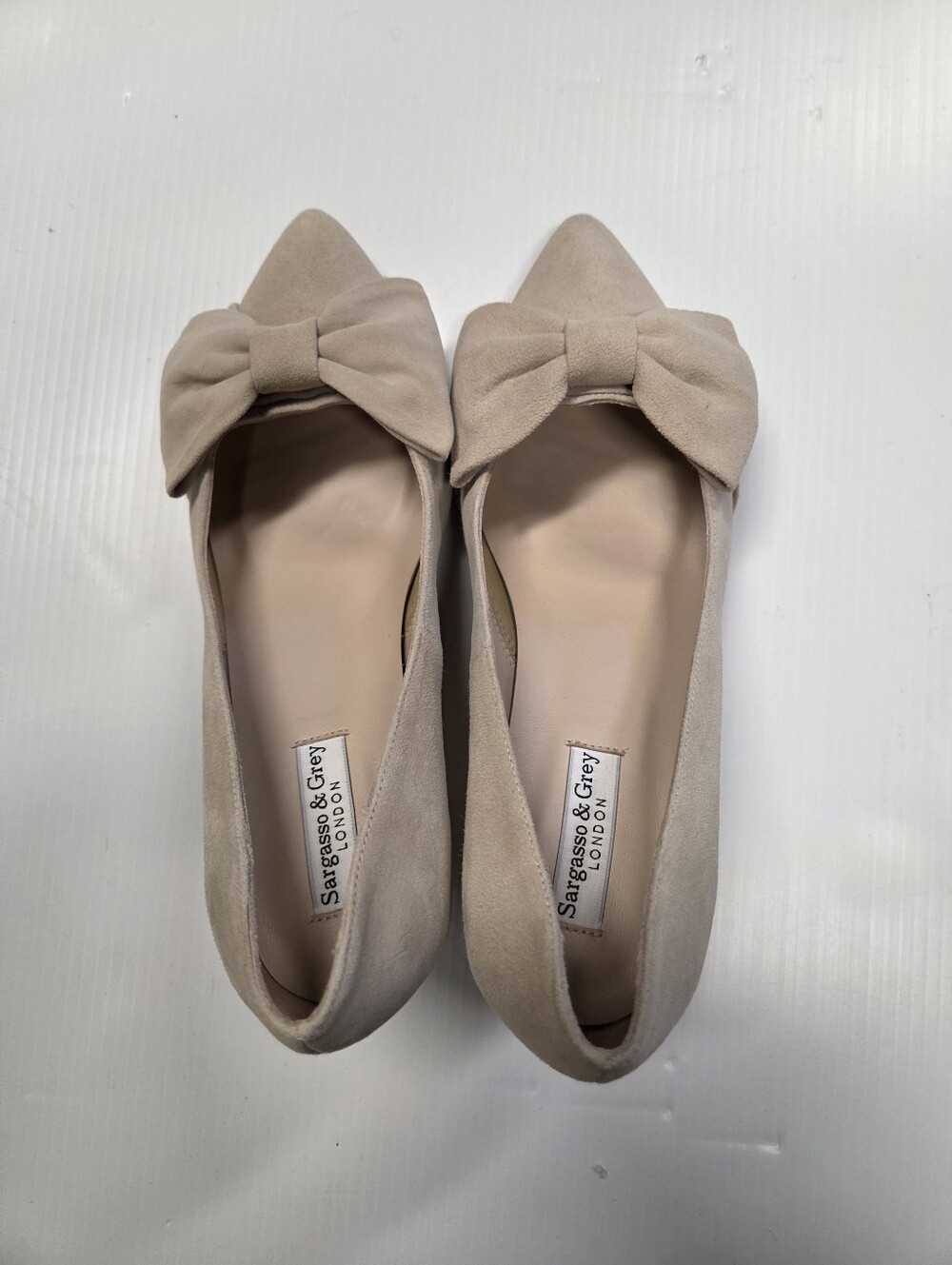 Sargasso And Grey London Lori Pump - Almond Suede Leather Bow Heel 37.5 7 - Picture 8 of 9